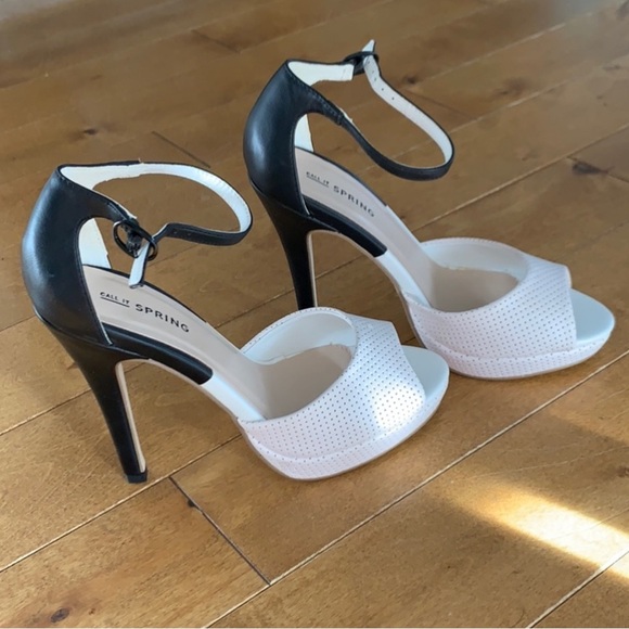 Call it spring platform heels - Picture 2 of 5